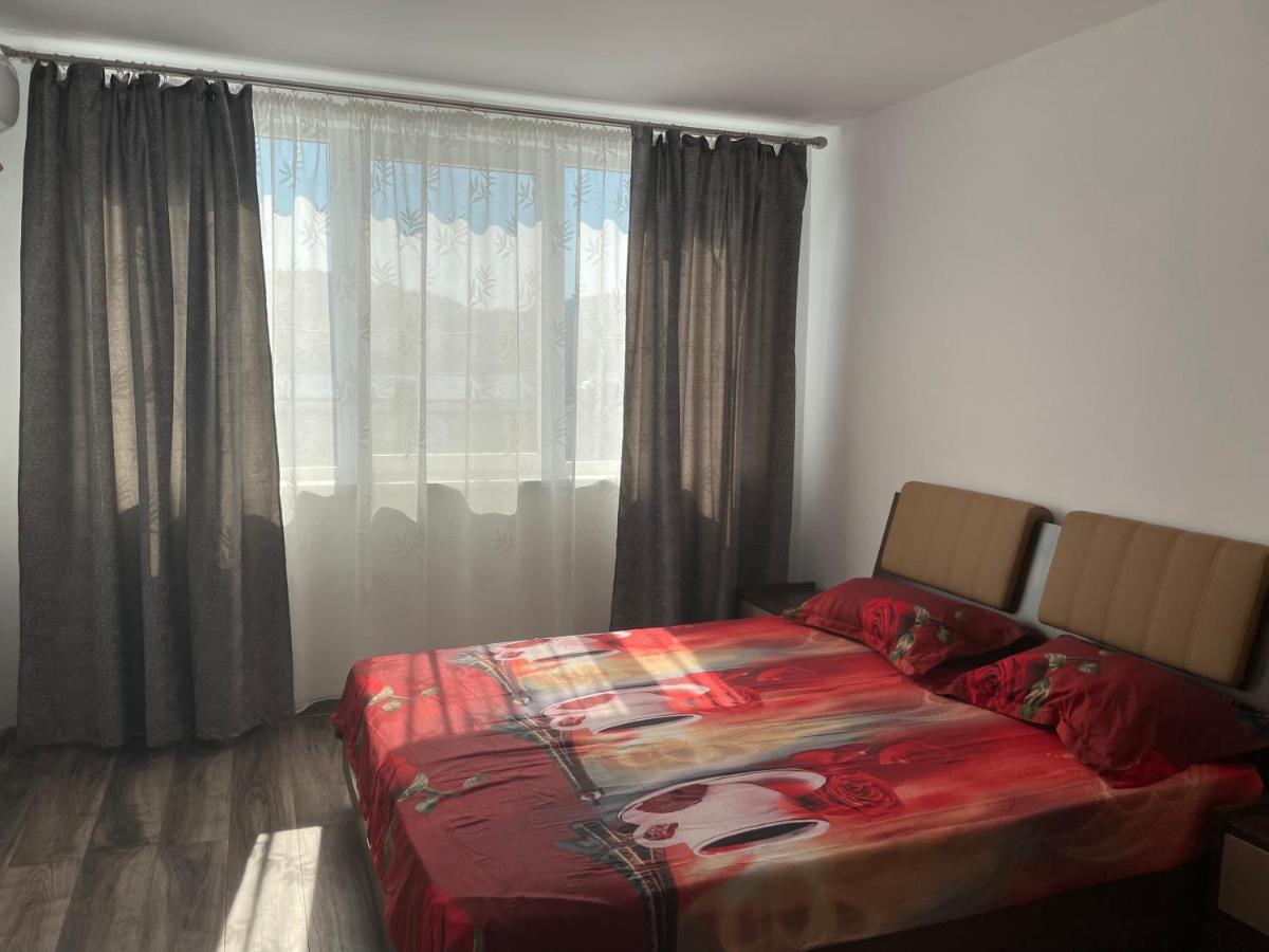 Apartament 4 Camere Orşova Exteriör bild