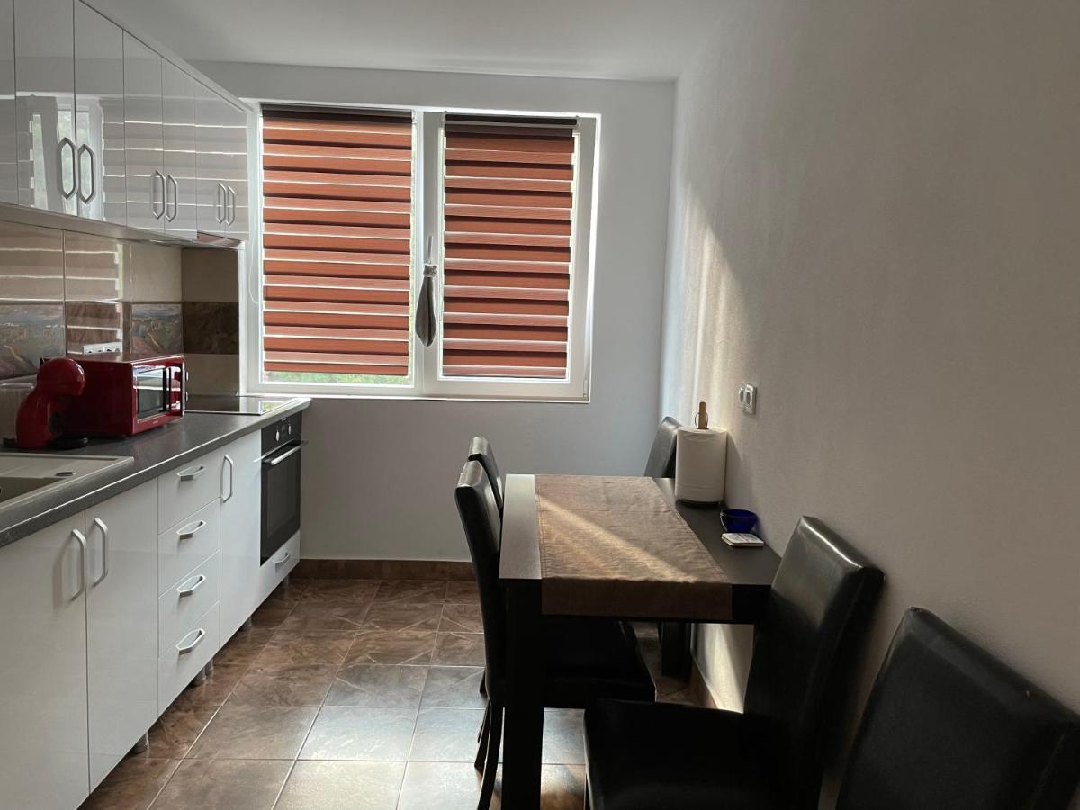 Apartament 4 Camere Orşova Exteriör bild